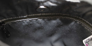 Wristlet bag in grey suede - internal zipped pocket